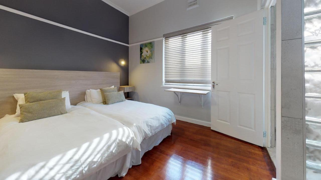 Port View Guest House Cape Town Exterior foto